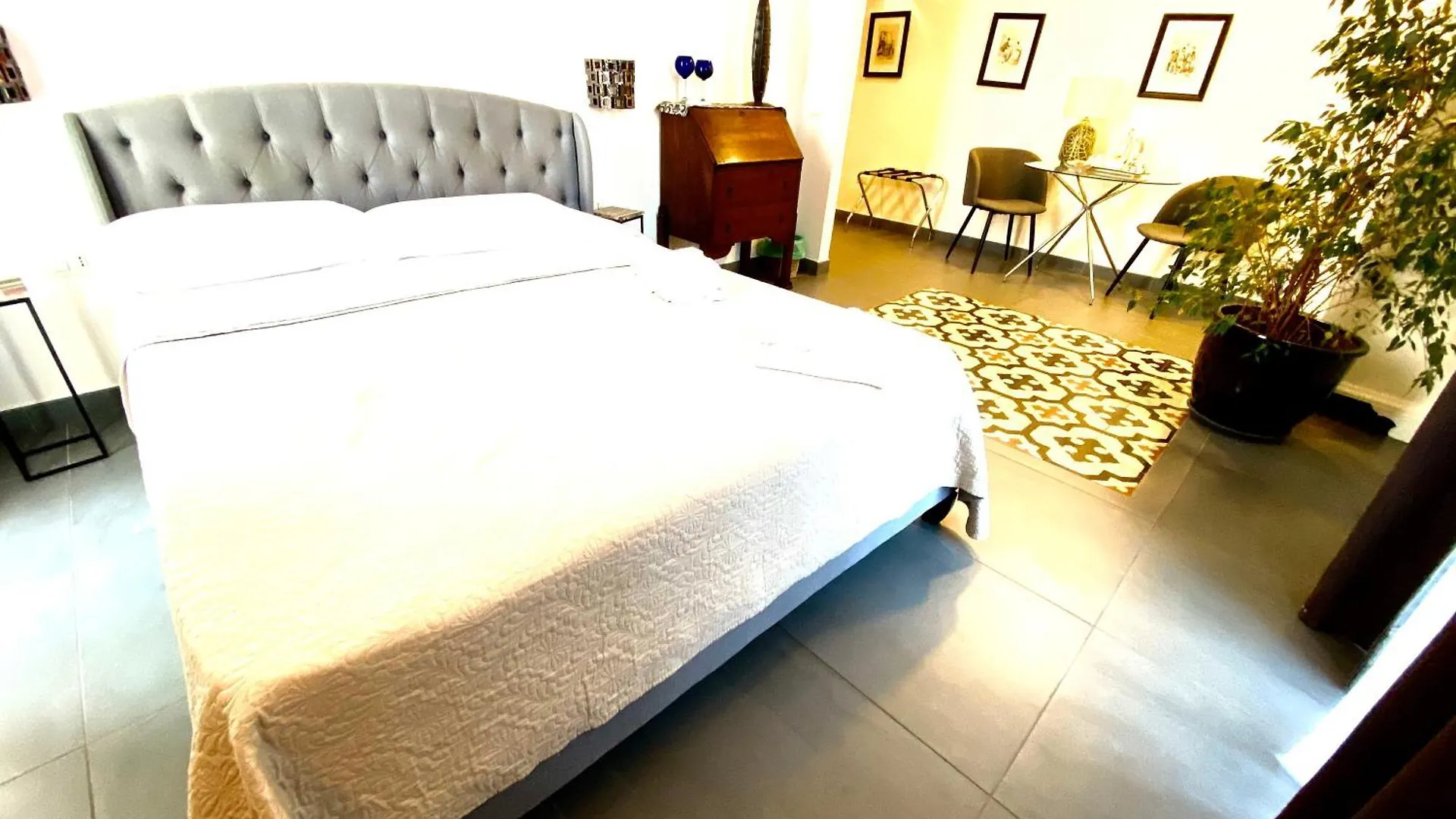 Janare - Rooms & Terrace Naples 0*,
